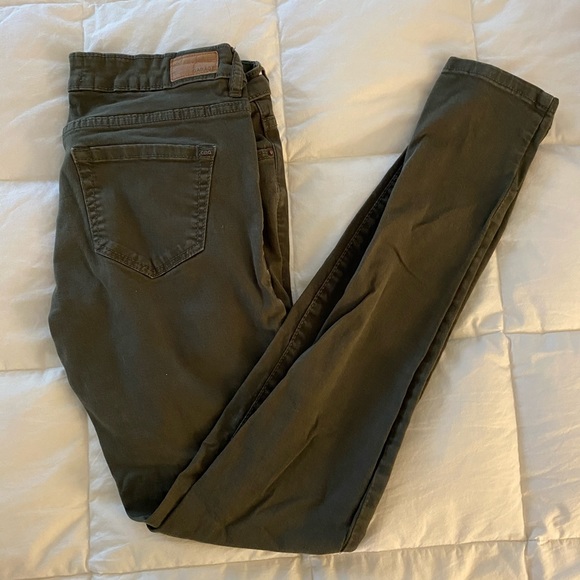 Garage army green skinny jeans. - Picture 4 of 5